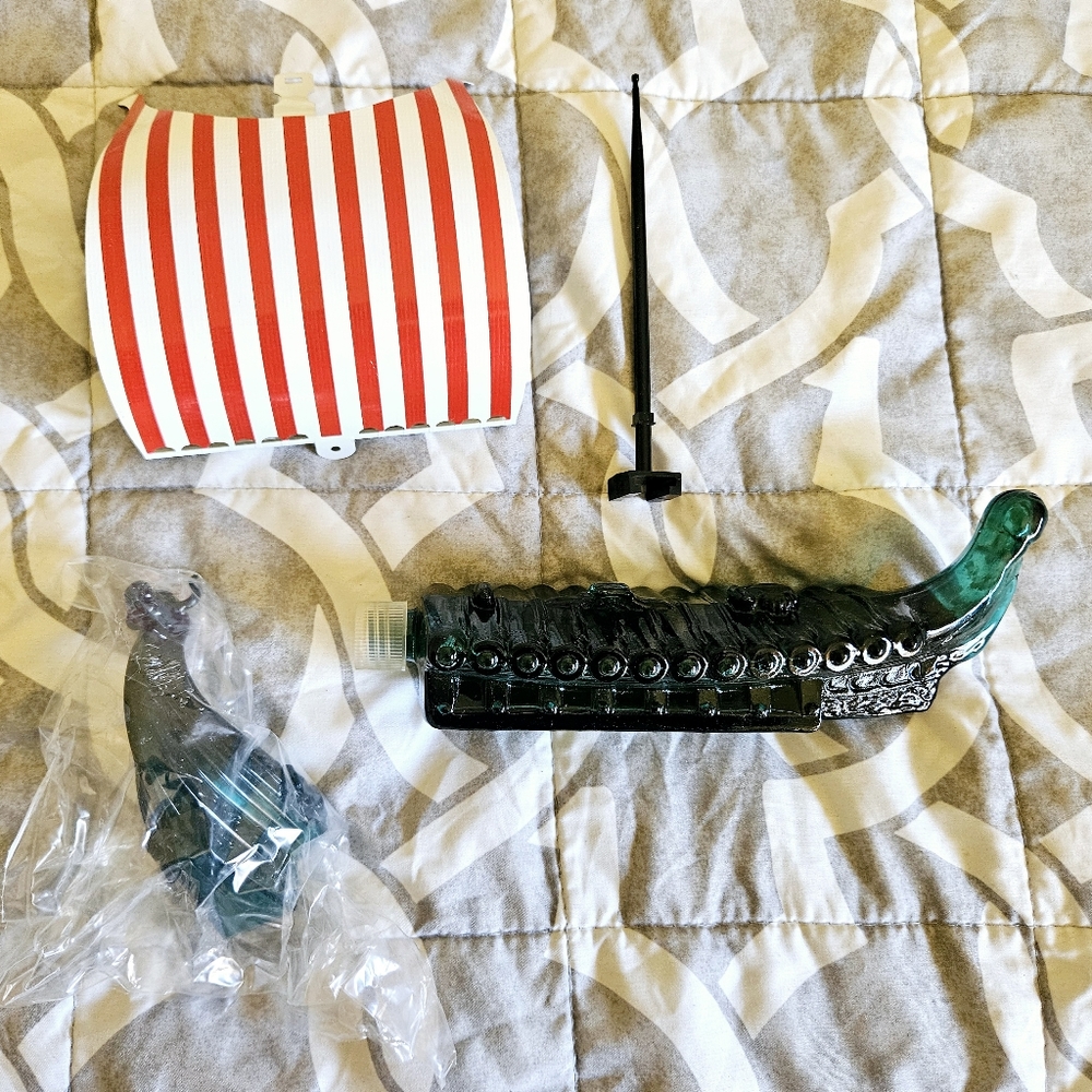 Avon Vintage Collectable -  Viking Discoverer